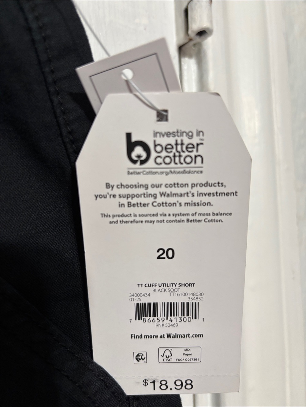 Time and Tru Black Cargo Shorts with Front Flap Pockets - Picture 4 of 5